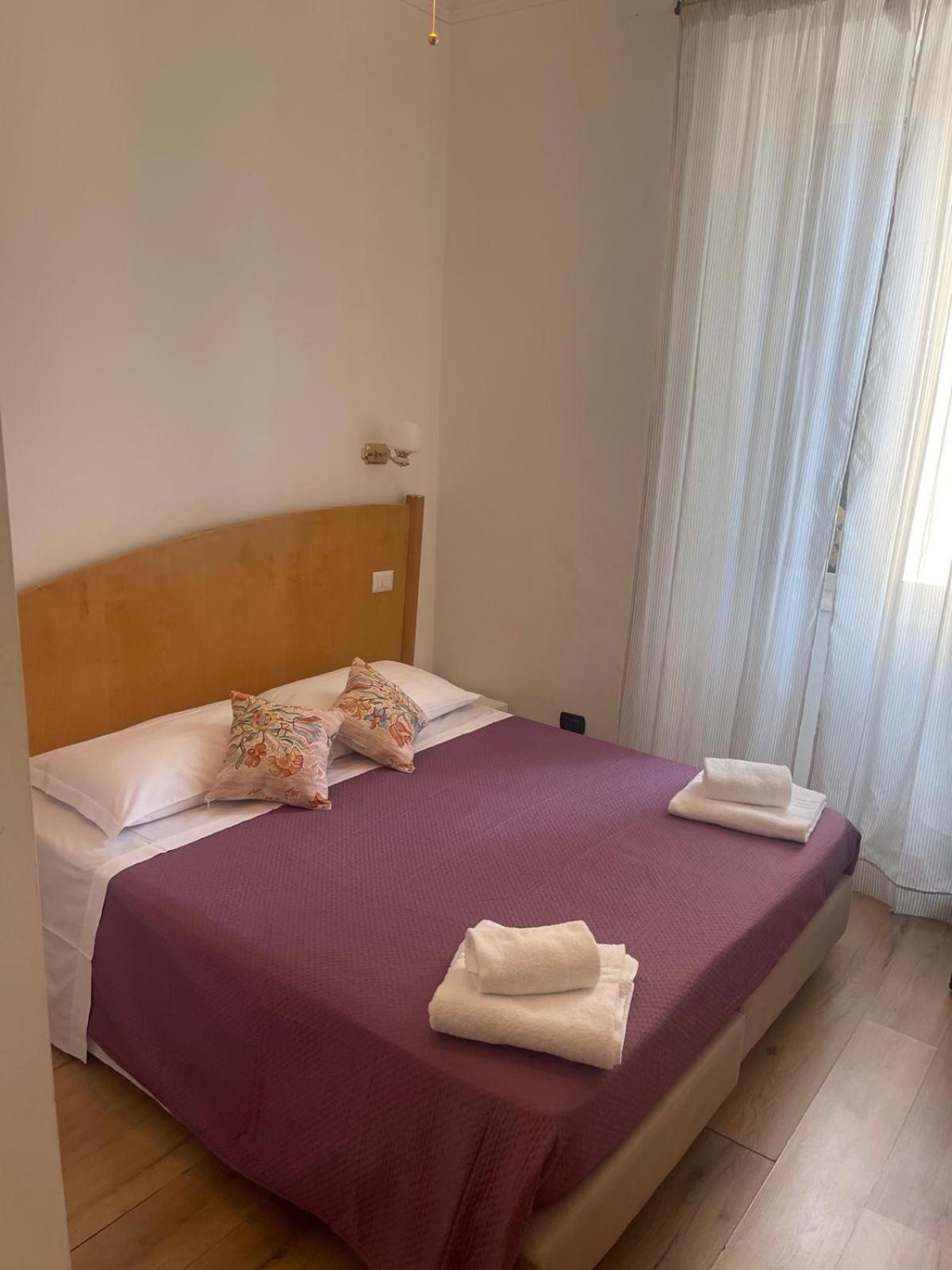 Guest House Rome Termini Station Екстер'єр фото